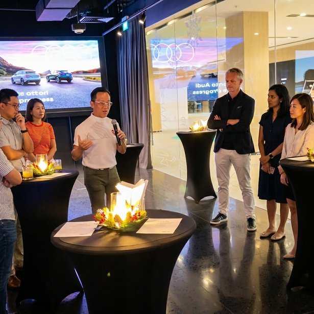 Lip Golf introducing a corporate golf experience to guests at Audi House of Progress