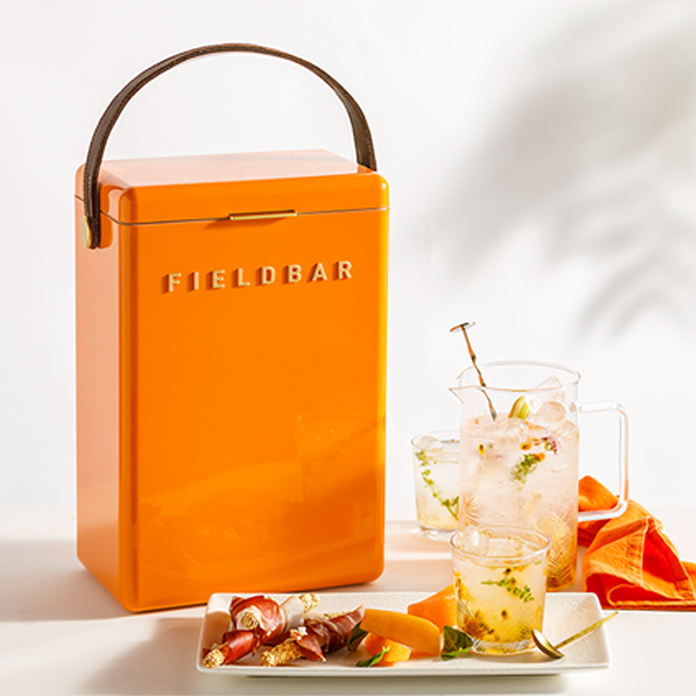 Fieldbar Drinks Box lifestyle and product photograph 18